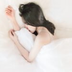 Disposable bedding sets